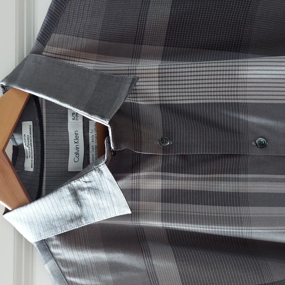 Calvin Klein men's button up shirt